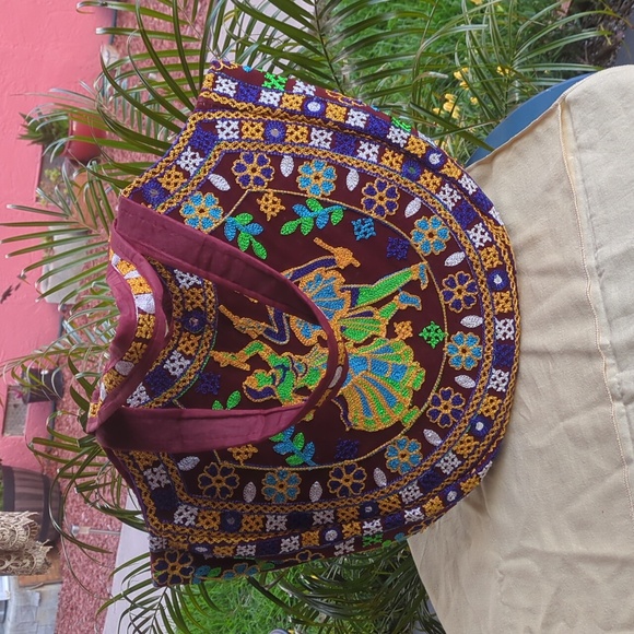 Rajasthani‎ Handbags For Women - Picture 12 of 13